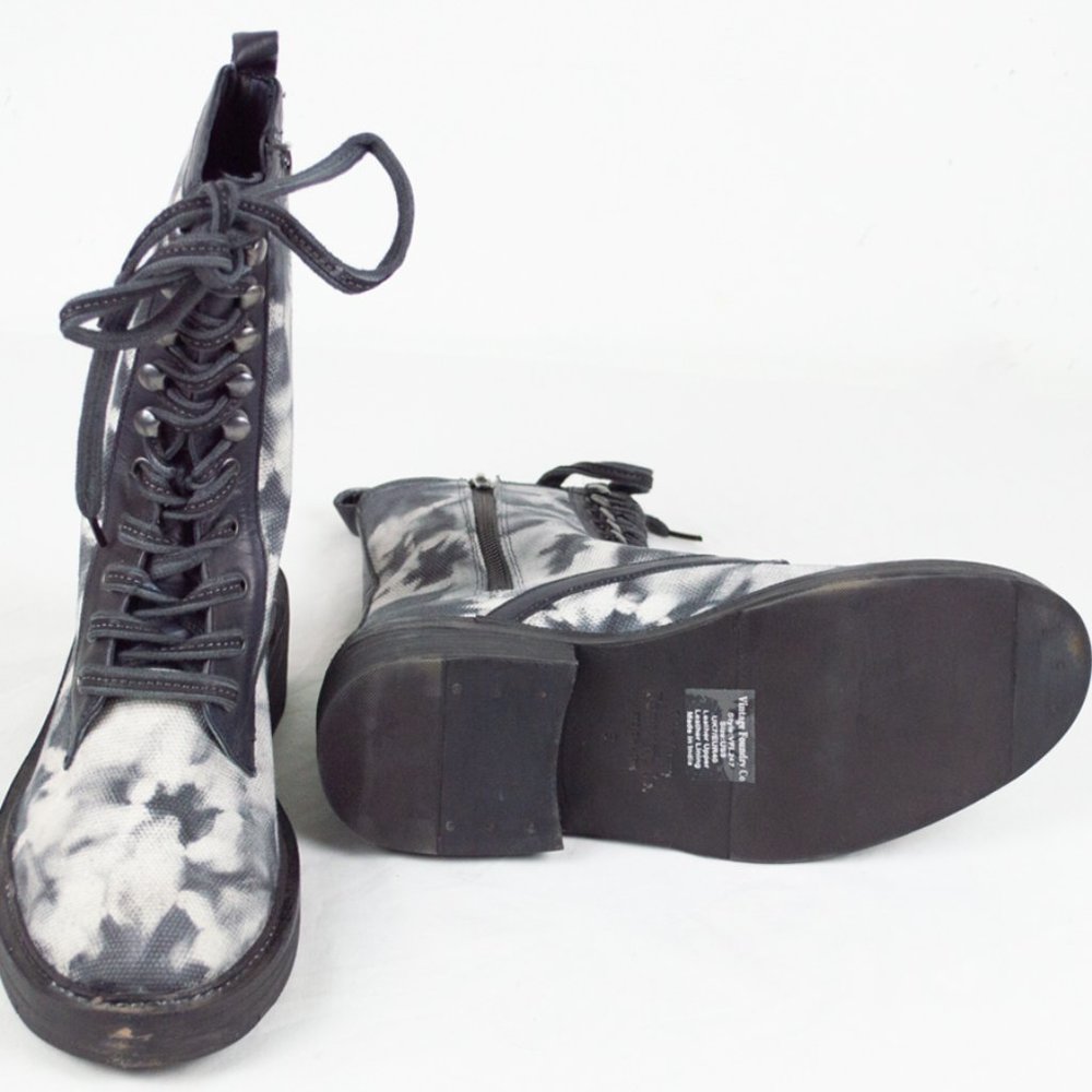 Vintage Foundry Monaris Abstract Tie-Dye Lace Up Boots - Picture 12 of 14